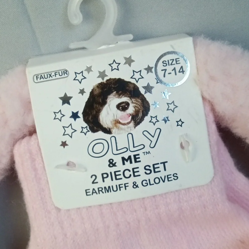 💩 Olly & Me Kids Pink Ear Muffs and Gloves Set